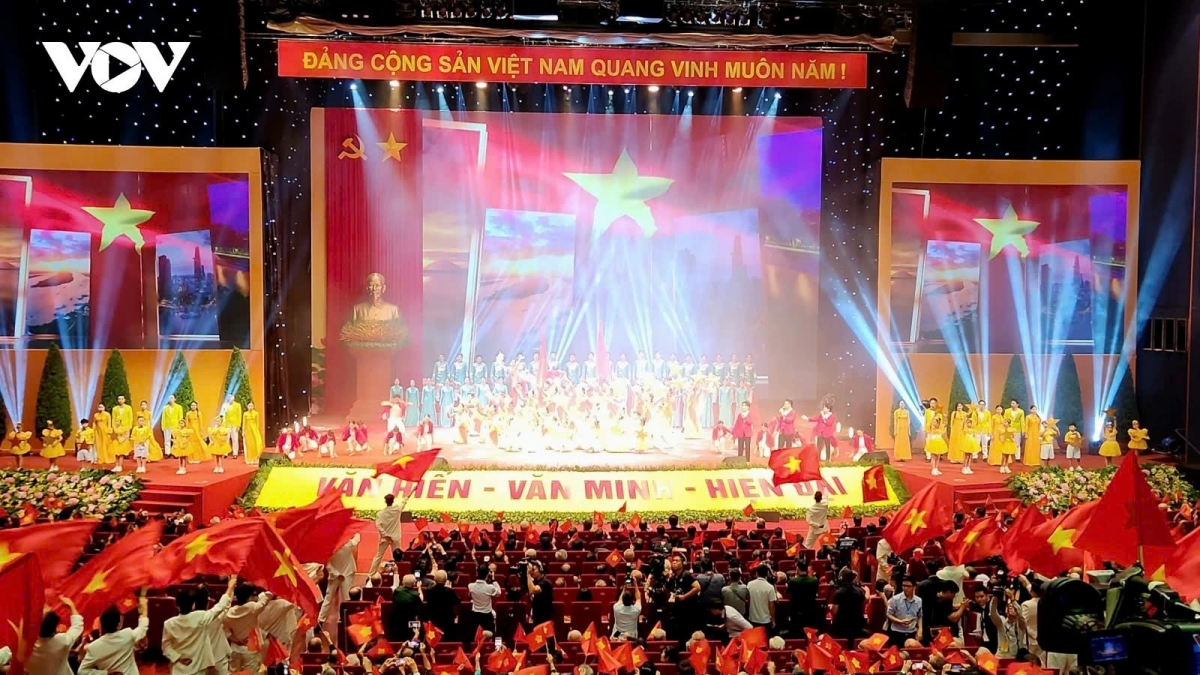 Hanoi meeting marks 70 years of the capital’s liberation